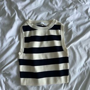 Zara black and white knit striped top
